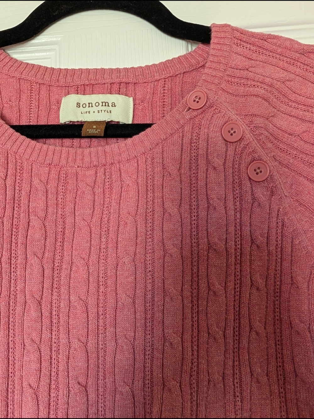Sonoma Pink Cable Knit Button-Shoulder Sweater Sz S - Picture 3 of 5